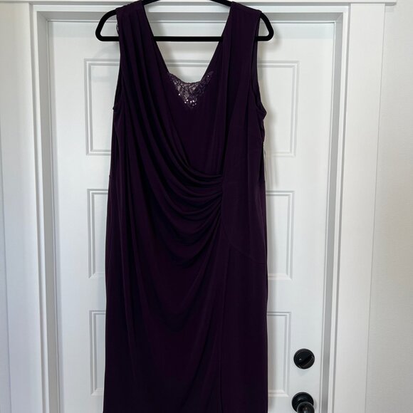 NWT London Times Women Size 20W Eggplant Violet Lace V-Neck Sheath Dress - Picture 11 of 11